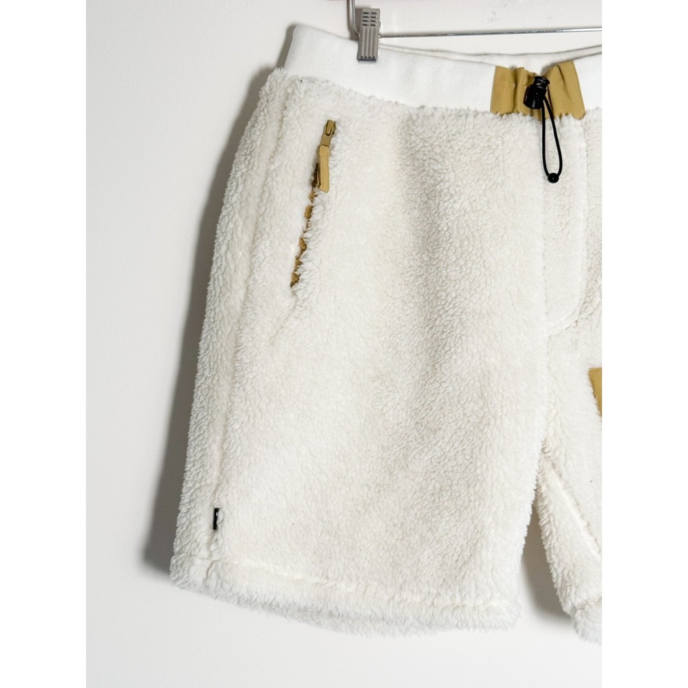 The Hundreds Men's Off White Everest Deep Pile Fleece Shorts Size Large - Picture 4 of 16